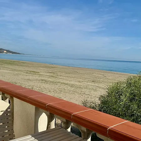 Aria Di Sale Bed and Breakfast 4*