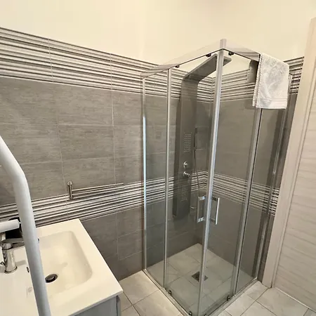 B&B Aria Di Sale 4*
